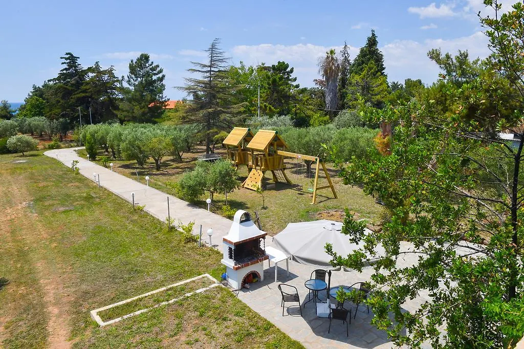 דירה נאה פוטידאה Agios Mamas Resort יוון